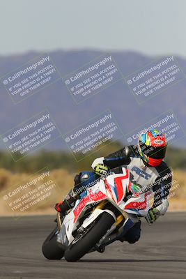 media/Nov-26-2023-TrackXperience (Sun) [[5492a056a2]]/Level 1/Session 3 (Turn 16)/
